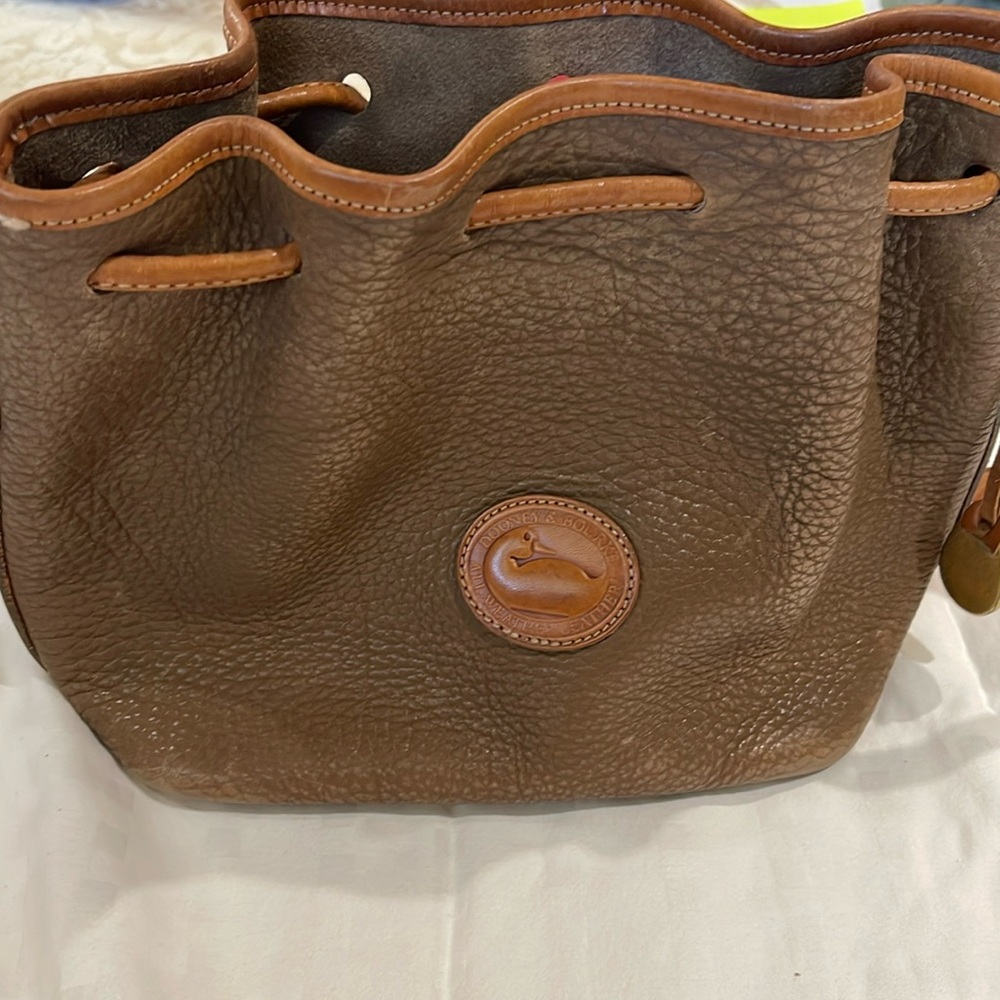 Women’s handbag